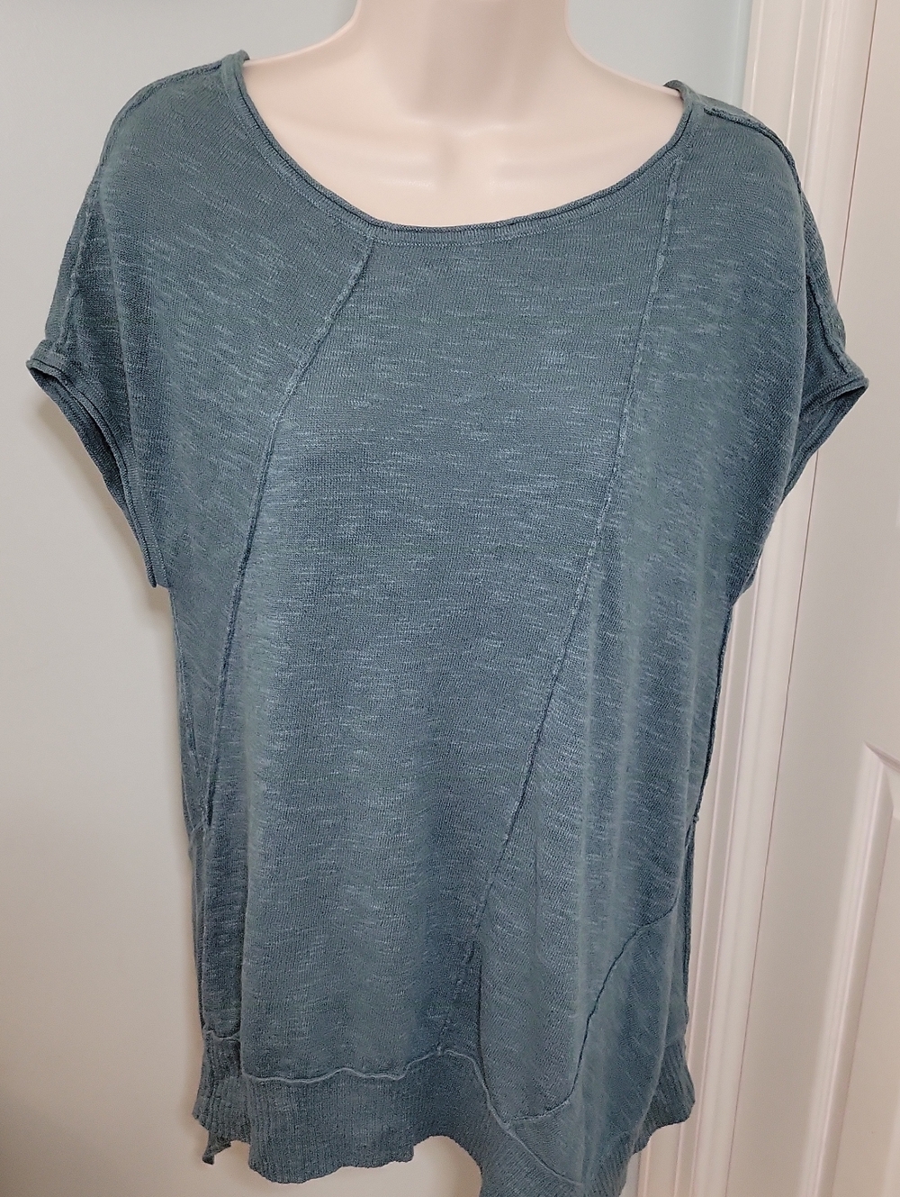 Eileen Fisher Slate Blue Short-Sleeve Knit Linen Blend Assymetrical Top Sz Large